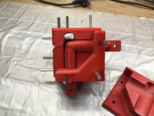 Load image into Gallery viewer, 3D-printable forged carbon fiber corner mold