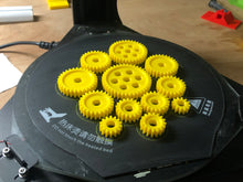 Load image into Gallery viewer, 3D-printable spur gear set (15 pieces)
