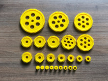 Load image into Gallery viewer, 3D-printable spur gear set (15 pieces)
