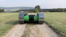 Load image into Gallery viewer, RC FPV tank rover model